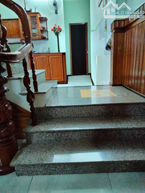 NHÀ 2 TẦNG MẶT TIỀN ĐƯỜNG ĐẶNG TẤT - DIỆN TÍCH 81M2 - GIÁ 6,2 TỶ. - 2