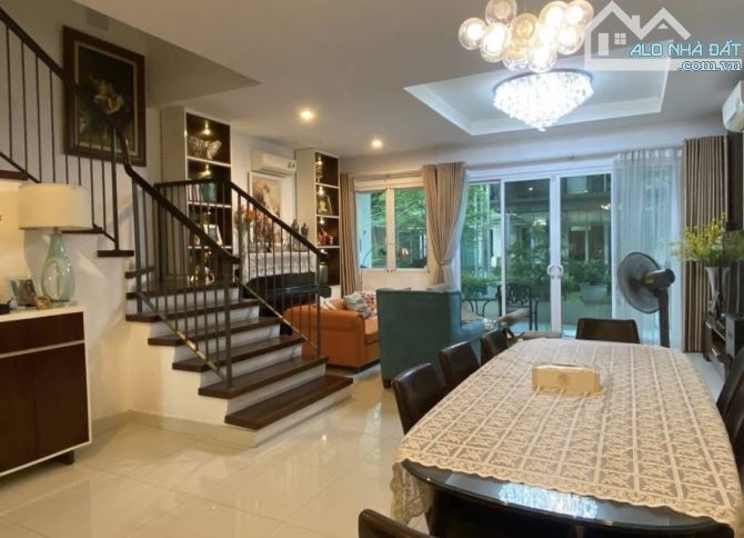 Bán nhanh nhà KĐT Văn Quán, Hà Đông. 68m2, 5 tầng, giá 16 tỷ. Ô tô tránh, dừng, đỗ. - 2