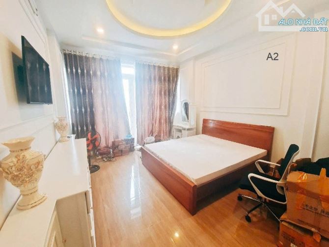 Bán nhà hẻm xe hơi Trường Chinh – Phan Văn Hớn, Q.12, gần Gò Vấp- 81m2 – Nhỉnh 4 tỷ - 2