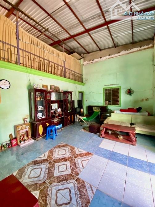 [QUẬN 2] BÁN ĐẤT TẶNG NHÀ 1 ĐỜI CHỦ – SỔ HỒNG RIÊNG – NGANG 9.8M – GIÁ CHỈ 1xTỶ - 2