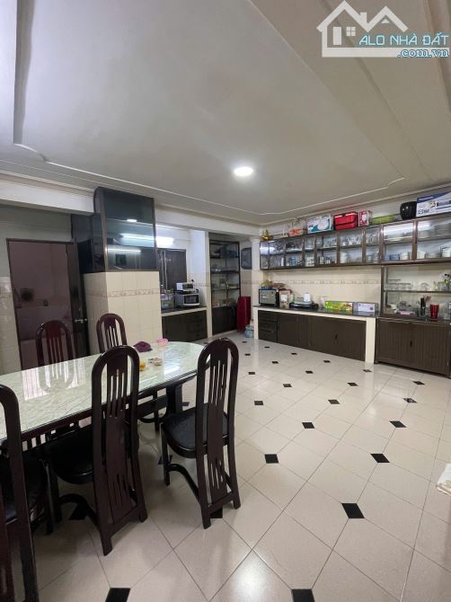 SÁT BÊN CÁC SỞ BAN NGÀNH, RA BIỂN 300M. Ở HAY KINH DOANH TUYỆT VỜI. ANH CHỊ ĐI XEM NGAY ! - 2