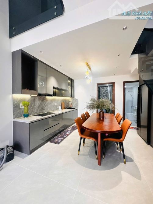 Nhà 3 Tầng Kiệt Ô Tô- Tôn Đức Thắng- Liên chiểu giá Nhỉnh 5 tỷ - 2
