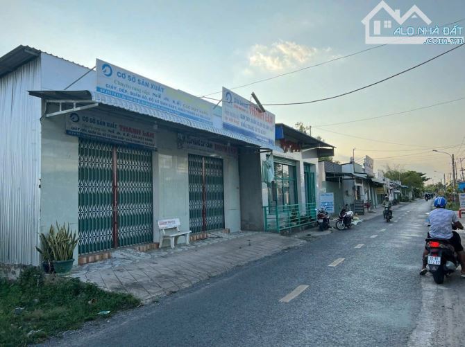 Bán 2 Căn Nhà Mặt Tiền Bùi Hữu Nghĩa - 2