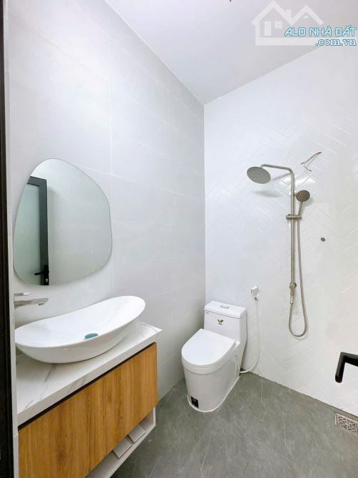 NHÀ ĐẸP GIÁ 2 TỶ 5 MT GẦN BƯU ĐIỆN VH LONG TRẠCH, PHÁP LÝ RÕ RÀNG - 90M2 - 2