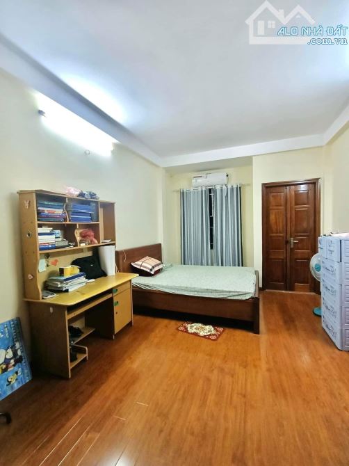BÁN NHÀ KĐT ĐỀN LỪ, ĐƯỜNG Ô TÔ TO NHƯ PHỐ, VỈA HÈ RẤT RỘNG, KINH DOANH ĐA DẠNG. - 2