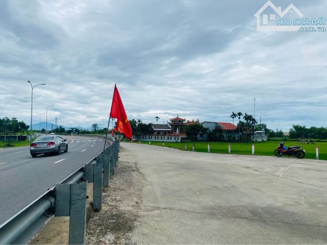 Bán lô góc 120m2 - Gần trục Trường Sa - DUy Thành - Đường BT 5m - Giá 680tr. - 2