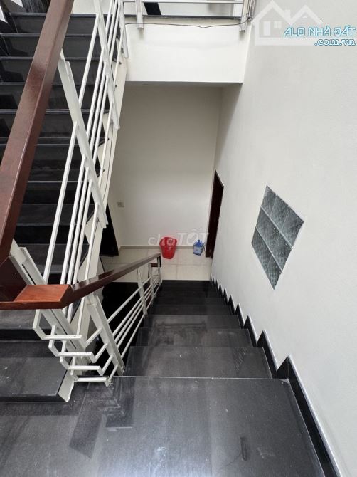Bán nhà hxh 61 Bình Giã -Dt: 5x15m—4 tầng mới- Giá: 14,5 tỷ - 2