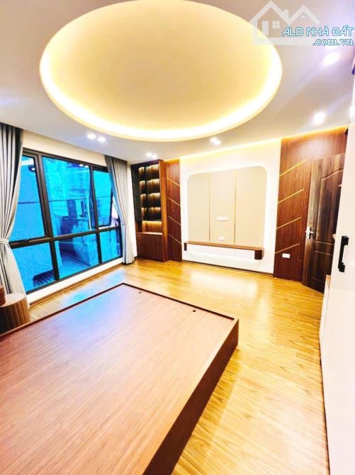 Bán Nhà Cổ Linh, Long Biên, Hà Nội, 7 tầng, thang máy, ô tô vào nhà, giá hơn 8 tỷ - 2