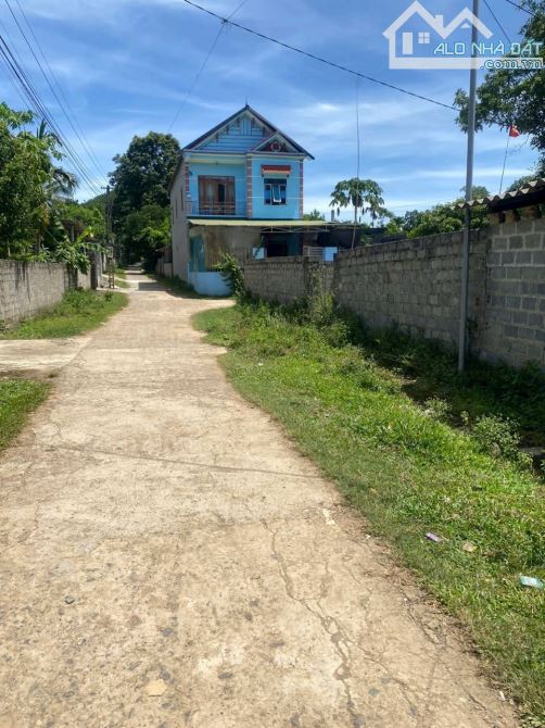👉 Diện tích 332,9m2, trong đó có 300m2 đất ở, lô đất tại Quê Rù, Vĩnh Đồng, Kim Bôi, Hòa - 2