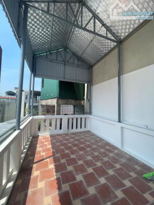 BÁN NHÀ TRUNG TÂM THANH XUÂN 65M 4 TẦNG Ô TÔ QUA CỬA GIÁ CHÀO HƠN 10 TỶ - 2