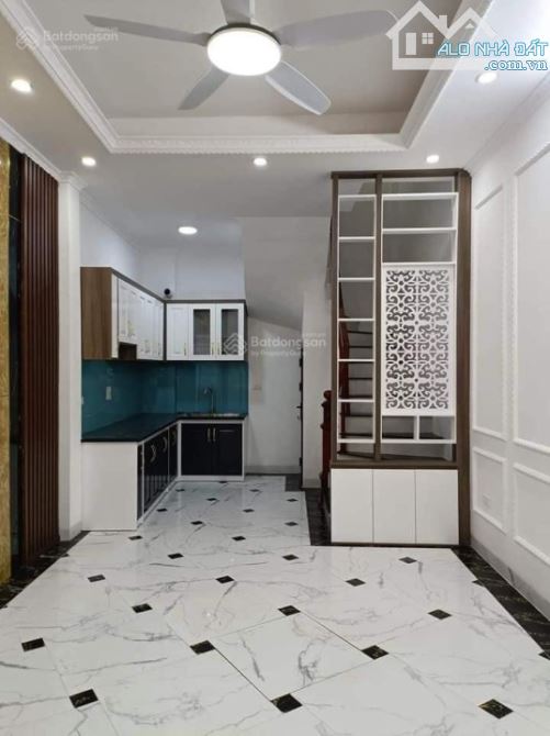 Bán nhà cực đẹp, giá rẻ S33x5 tầng, giá: 5.59 tỷ. Xuân phương, có nơi gửi xe ô tô - 2