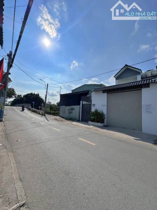Bán gấp MT An Phú Đông 3 gần bệnh viện, DT: 7.5x26m, giá 13.5 tỷ tl - 2