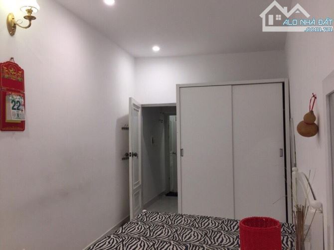 Nhà Xinh/Vạn Bảo Đội Cấn ,DTSD 20m 4 tầng ,Nở hậu , 6tỷX. - 2