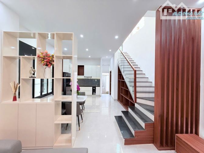 NHÀ ĐẸP 3 TẦNG HOÀ MINH 7 - SÁT BIỂN NGUYỄN TẤT THÀNH, LIÊN CHIỂU - 2