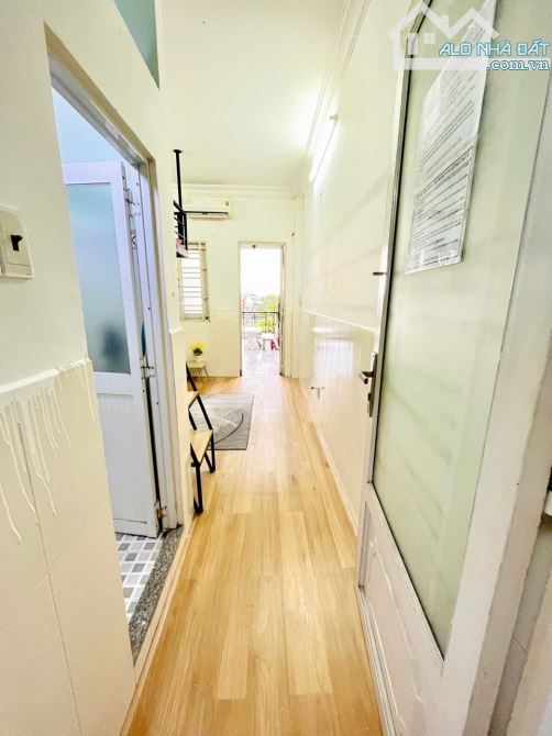 Cho thuê căn hộ Duplex (gác) Q4, đường Tôn Thất Thuyết, gần ĐH Luật, ĐH Nguyễn Tất Thành - 2
