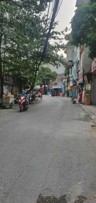 Bán đất Ngọc Lâm – 53m² – Ô tô đỗ cửa – Chỉ 3,79 tỷ -kinh doanh , dòng tiền ổn định - 2