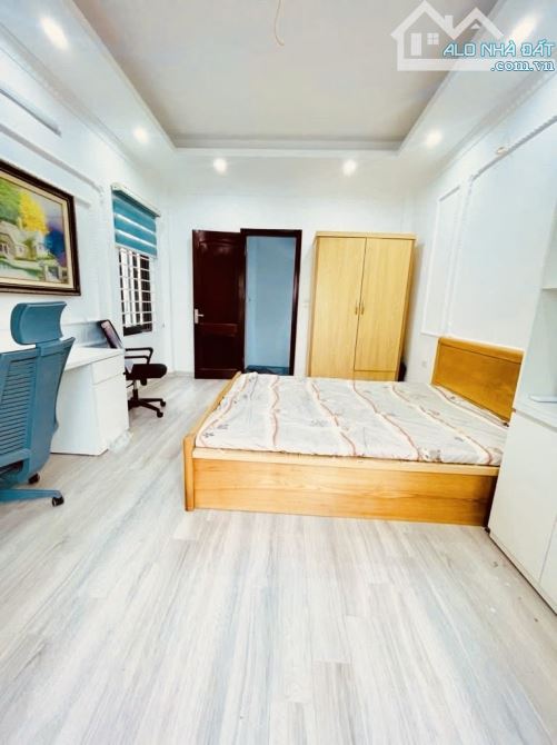 TRƯƠNG ĐỊNH HÀNG XÓM CHUNG CƯ NAM ĐÔ- OTO TOẠ CỬA- 38M- 8 TỶ 34 - 2