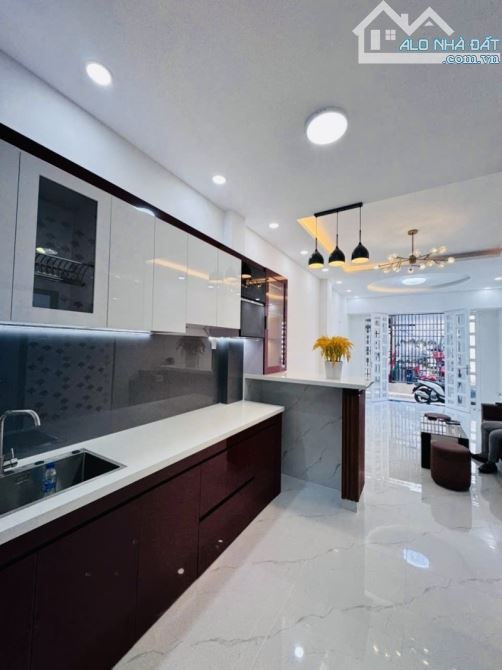 BÁN NHÀ NGUYỄN NGỌC NHỰT – GẦN CHỢ TÂN HƯƠNG – 2 TẦNG CHỈ 5.6 TỶ! - 2