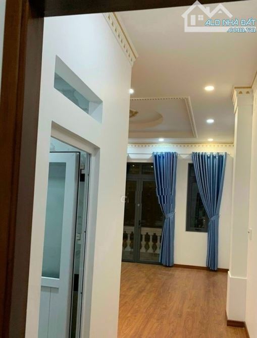 Hẻm 6m 355/2a Sư Vạn Hạnh Q10 4x14m 3L 5pn - 2