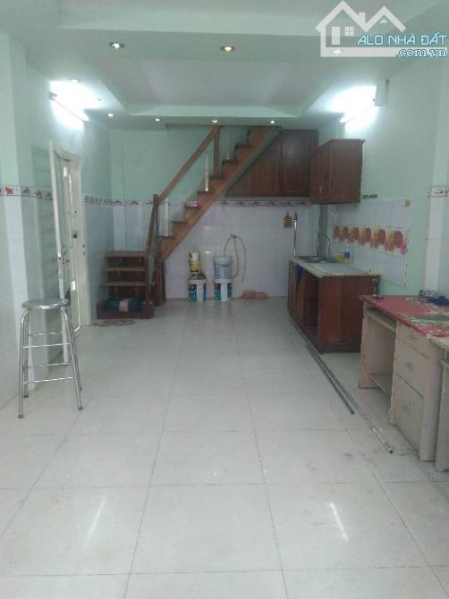 HẺM OTO TỚI NHÀ - 2 MẶT HẺM – NỞ HẬU 5.2M – GẦN 35m2 - SÁT 3/2 Q.10 – TRÊN 5 TỶ - 2