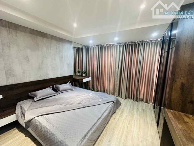 Ô tô đỗ Cửa, cạnh cầu Long Biên, Ngọc Thuỵ, 42m2 x6 tầng, Nhỉnh 9t có TL - 2
