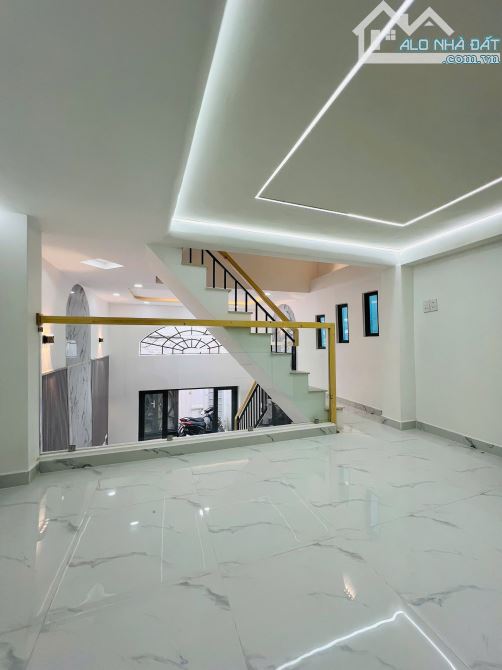 Bán nhà gần bệnh viện Hoàn Mỹ - Khu Phan Xích Long. 3.8x8. 3 Lầu. Gía 7 tỷ 2 - 2