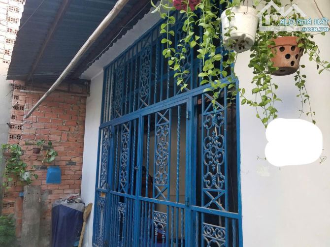 Cần bán nhà giá rẻ tại đường 22, Phước Long B quận 9 - 2