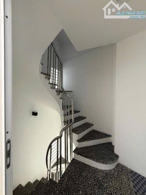 SIÊU HIẾM, NHÀ 6 TẦNG PHỐ VƯƠNG THỪA VŨ, 35M2 x 6 TẦNG, MT 4.5m GIÁ 7.65 TỶ - 2