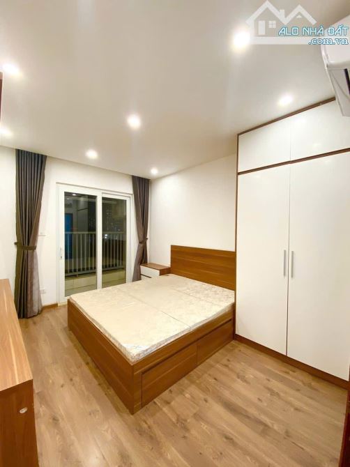 Căn hộ Apartment Tây Hồ 98m2x8 Tầng, View Hồ Tây, giá 40,8 tỷ. - 2