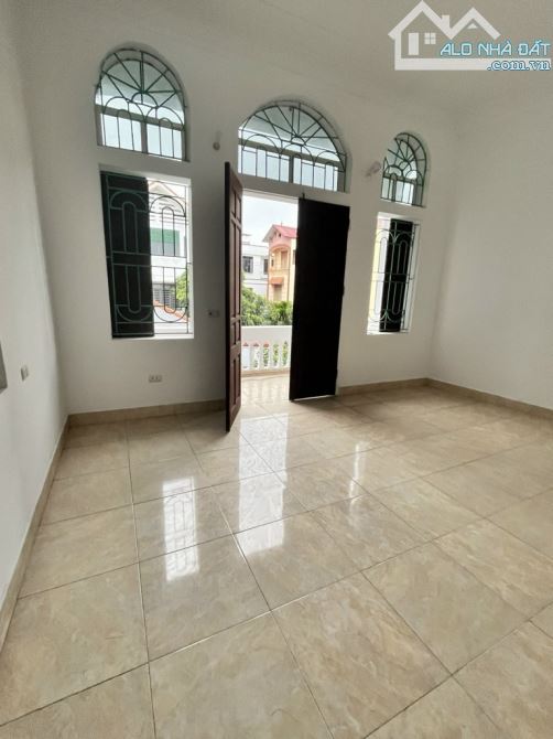 BÁN NHÀ RIÊNG 81M² x 3 TẦNG – QUANG TRUNG, YÊN NGHĨA, HÀ ĐÔNG – GIÁ 7.5 TỶ ✨ - 2