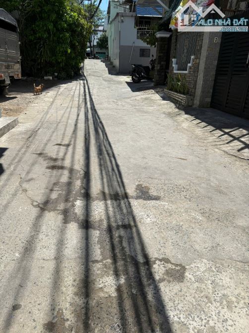 Bán đất Tặng nhà kho , hẻm oto cách Lê Hồng Phong 1 căn nhà - 2