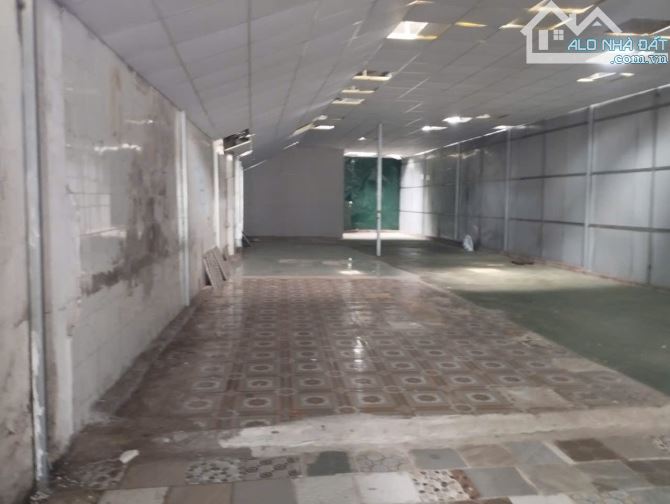 Cho thuê kho KCN Phú Minh, Bắc Từ Liêm, HN. DT 350m, cao 5m có điện 3fa, xe công đỗ cửa. G - 2