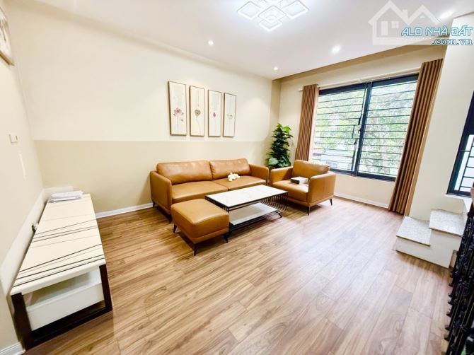 SIÊU HIẾM – NGÕ VIP NGUYỄN VĂN CỪ – O CHỜ THANG MÁY – FULL NỘI THẤT – ĐỂ 6 OTO 55M² - 2