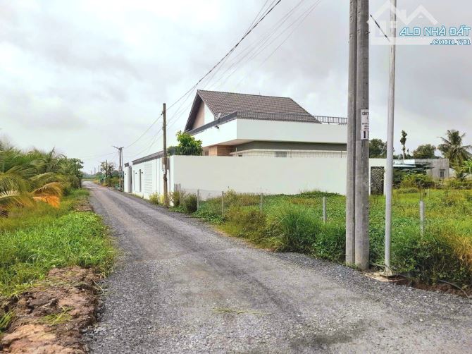 Siêu phẩm, 703m2 đất vườn view sông cực đẹp chỉ 700tr - 2