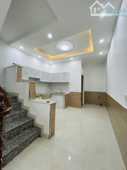 Chủ hạ chào 320 triệu, giá chào mới  nhích nhẹ 4T- 42M2 - HXH NGUYỄN THỊ BÚP - 2