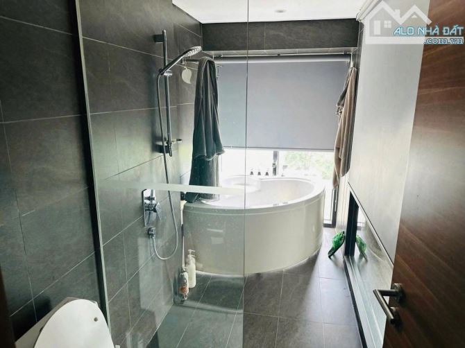 BÁN CĂN HỘ DUPLEX PENTSTUDIO 699 LẠC LONG QUÂN - 2