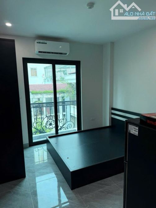 BÁN NHÀ VỊ TRÍ KIM CƯƠNG CẦU GIẤY 36 TỶ 125m² 8 TẦNG THANG MÁY Ô TÔ ĐỖ CỬA ĐẦY ĐỦ NỘI THẤT - 2