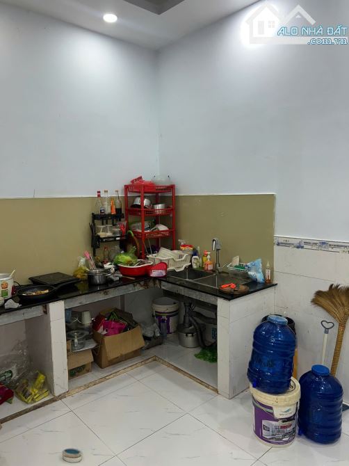 BÁN NHÀ HẺM 3 GÁC – QUẬN TÂN BÌNH – GẦN SÂN BAY – KẾT CẤU 1 TRỆT 1 LẦU - 2