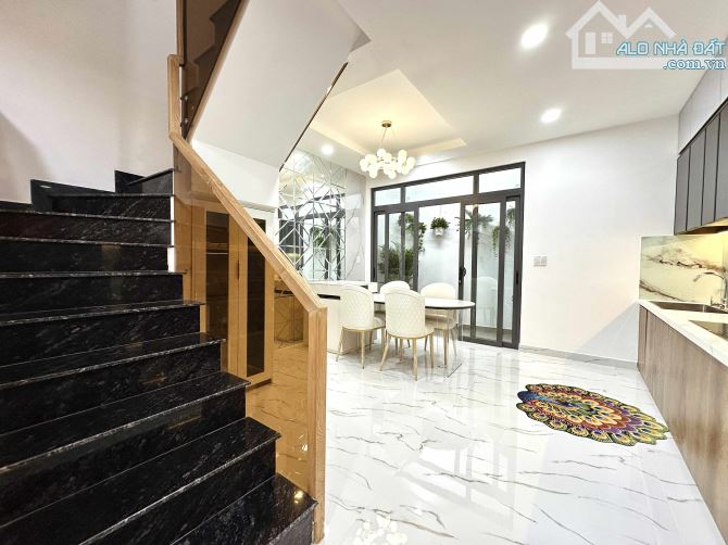NHÀ XÂY MỚI 3 TẦNG - Ô TÔ ĐỖ CỬA - NGÔ ĐỨC KẾ, BÌNH THẠNH - 51M2 (4.8x11) A4 - 8.3 TỶ. - 2