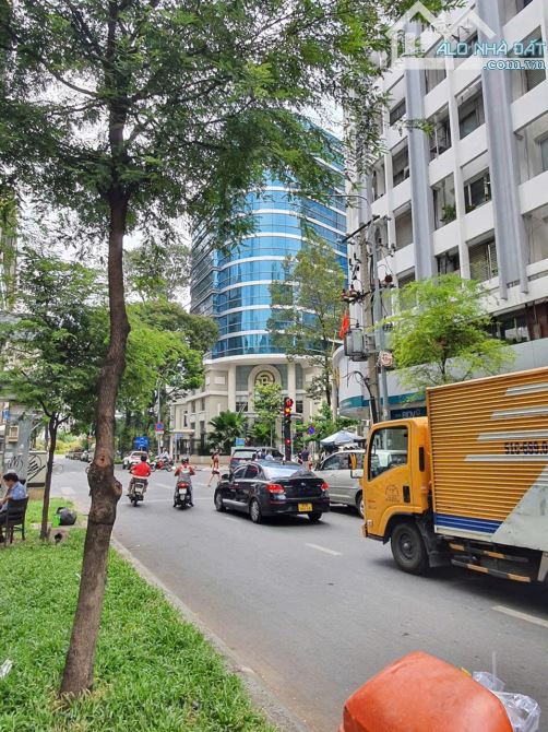 CẦN TIỀN BÁN GẤP TOÀ NHÀ ĐƯỜNG Nam Kỳ Khởi Nghĩa P. Sài Gòn( NTB cũ) Q1 - 2
