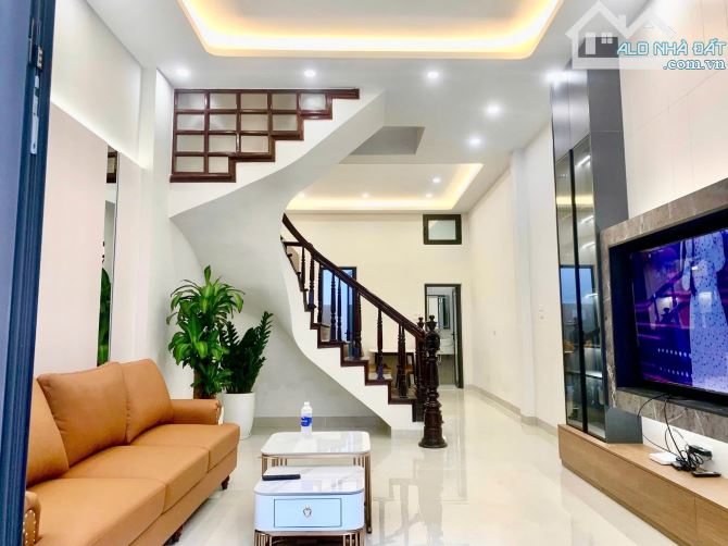 NHÀ MỚI ĐẸP CỔ NHUẾ 50M*4T*MT 4M GẦN PHỐ, NGÕ RỘNG 4M, FULL NỘI THẤT, Ở NGAY - 9.2 TỶ - 2