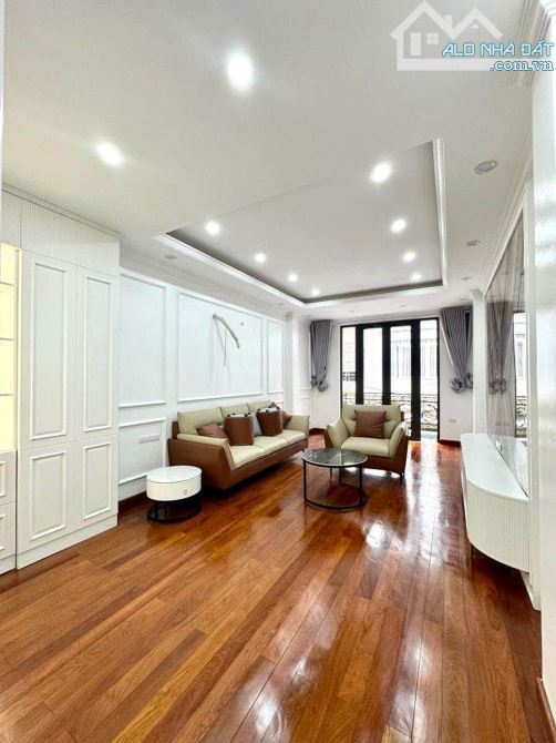BÁN GẤP NHÀ Ô TÔ ĐỖ GẦN, phố Vạn Phúc, Hà Đông, 45m mà chỉ hơn 8 tỷ, CÓ THƯƠNG LƯỢNG - 2