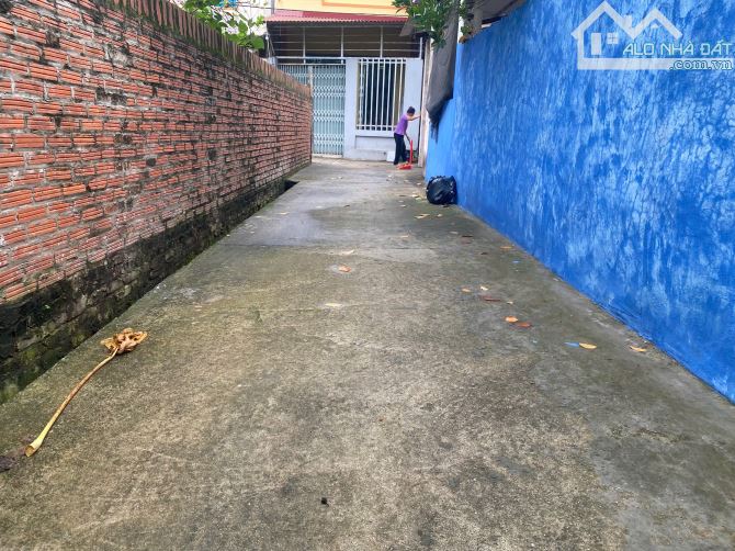 Bán nhà 2 tầng Đông Thái-Đông Tiến -Yên Phong.  Dt 203m2 mt 8m hướng Đ GIÁ 3.050 tỷ - 2