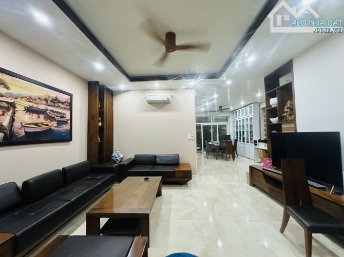 LOA LOA BÁN GẤP BIỆT THỰ LÀNG VIỆT KIỀU CHÂU ÂU MỘ LAO ,HÀ ĐÔNG VỊ TRÍ ĐẮC ĐỊA - KHU VIP - 2