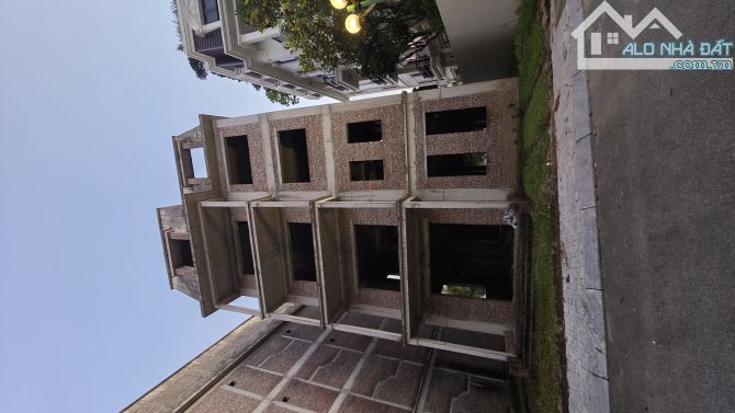 BÁN BIỆT THỰ  HOÀI ĐỨC, KHU ĐẠI GIA Ở, 2 MẶT ĐƯỜNG Ô TÔ TRÁNH, VIEW HỒ 354m2 ,69 TỶ - 2