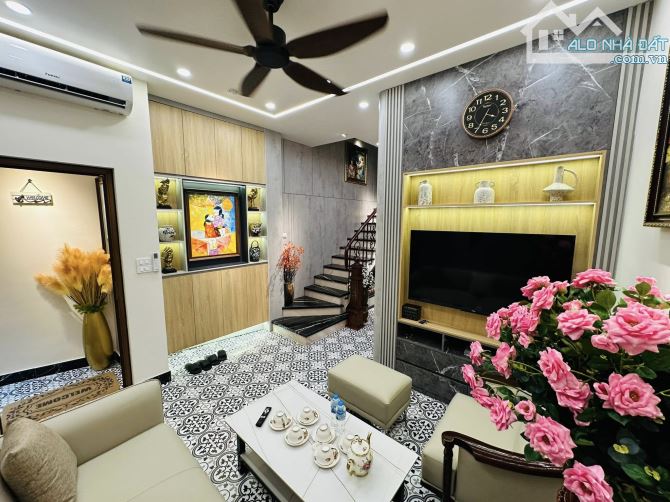 SIÊU PHẨM KHƯƠNG ĐÌNH THANH XUÂN TRÊN 40M2, GẦN Ô TÔ, NỘI THẤT TIỀN TỶ, Ở SƯỚNG, 8.6 TỶ - 2