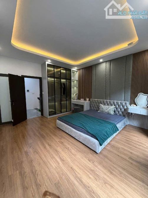 Bán Nhà Hà Đông - Ô Tô Đỗ Cổng - Full Nội Thất - Trung Tâm Hà Đông - Nhỉnh 8 Tỷ - 2