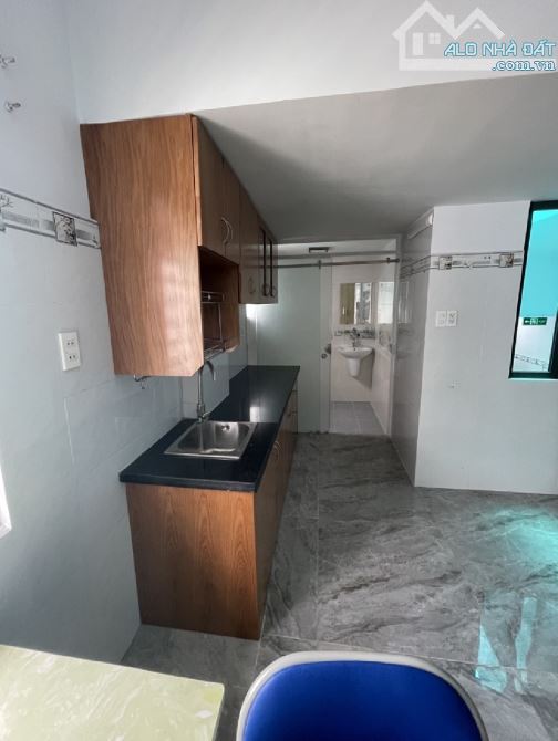 Bán nhà 4 tầng, HXH Bùi Văn Ba, SD hơn 100m2, thu nhập 16 triệu/tháng, chỉ 3.1 tỷ - 2