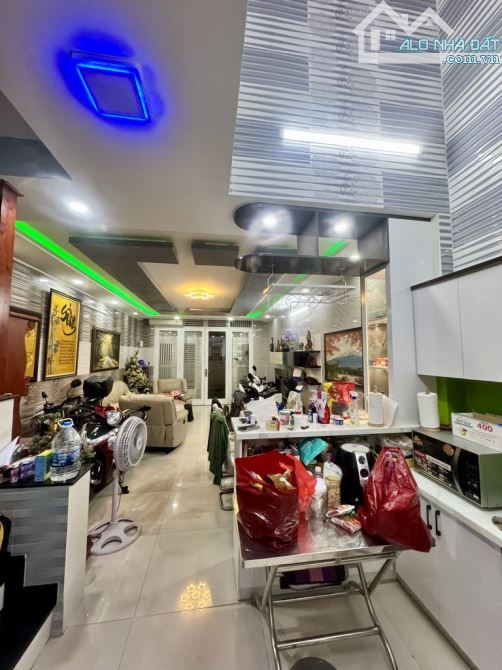 XE HƠI 7 CHỖ VÀO NHÀ, THÍCH QUẢNG ĐỨC, HẺM AN NINH 50M2, 5 TẦNG, NGANG 4.5M, Nhỉnh 11 tỷ - 2
