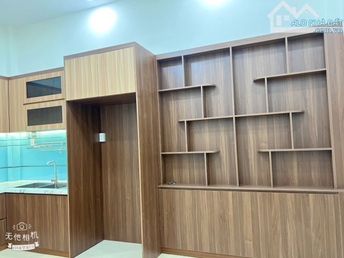 GẤP!!! Nhà Trệt Lầu DT 5x18,Đường 7m, HOÀN CÔNG, Ở NGAY, HƠN 4 ĐỒNG TL - 2